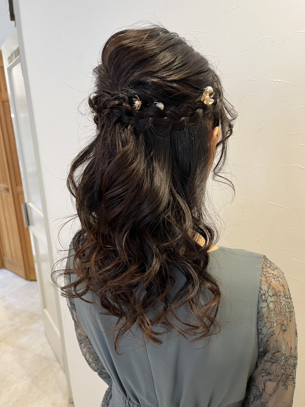 結婚式お呼ばれ ハーフアップ